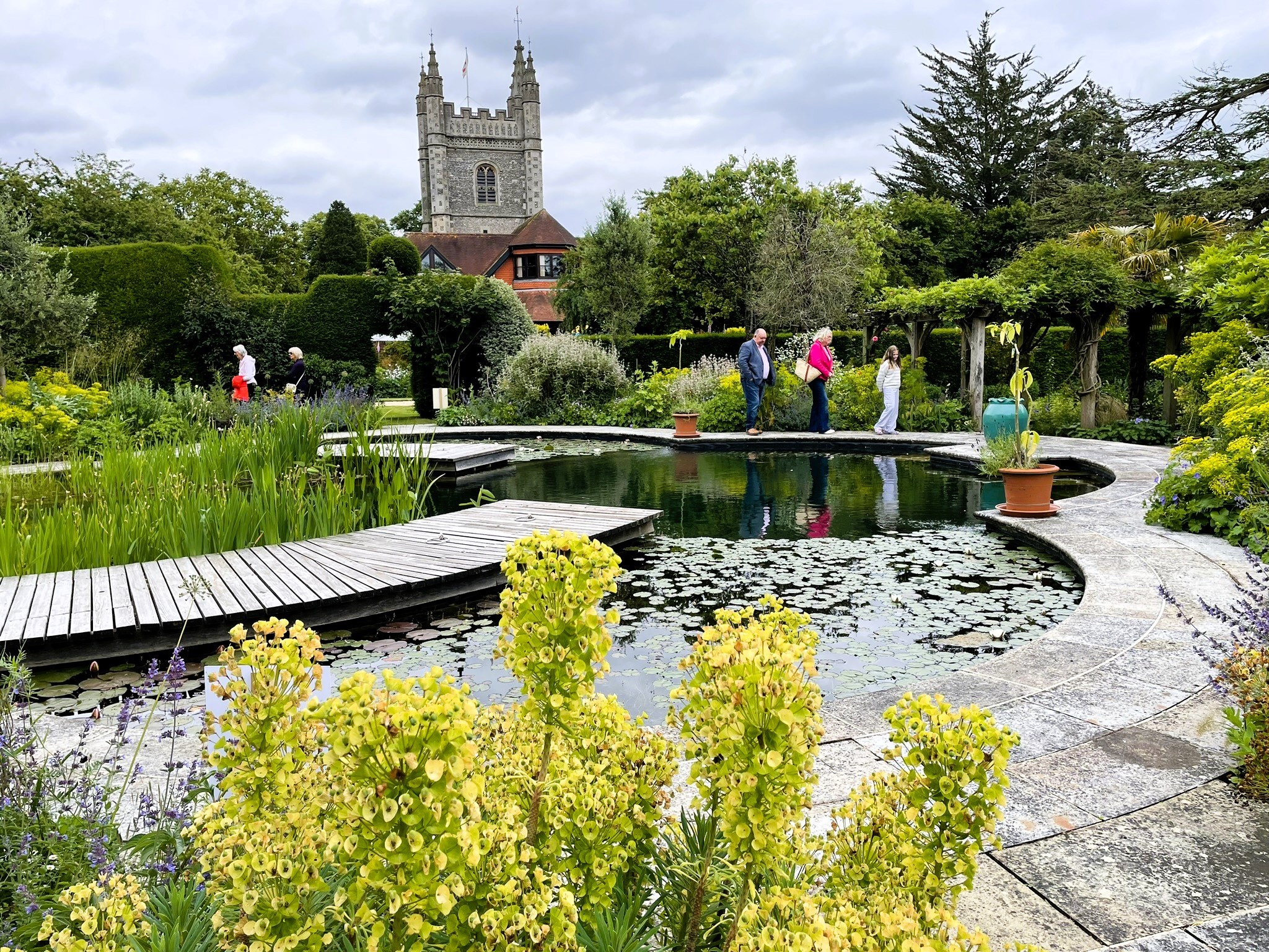 Beaconsfield garden pond