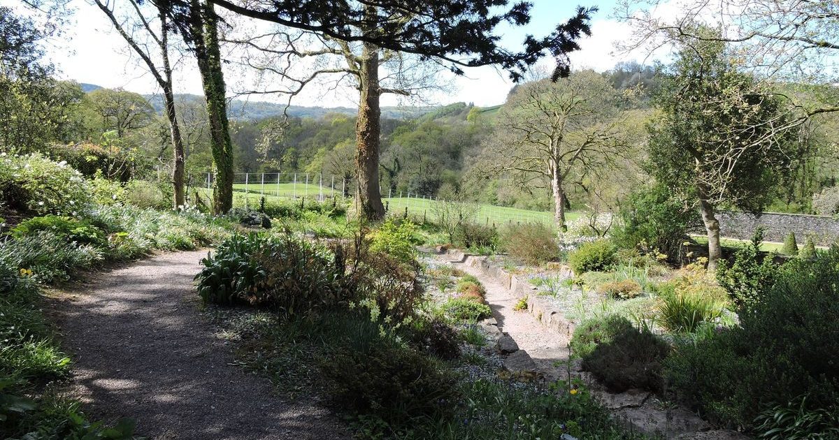 Aberglasney - Llangathen - Parks & Gardens