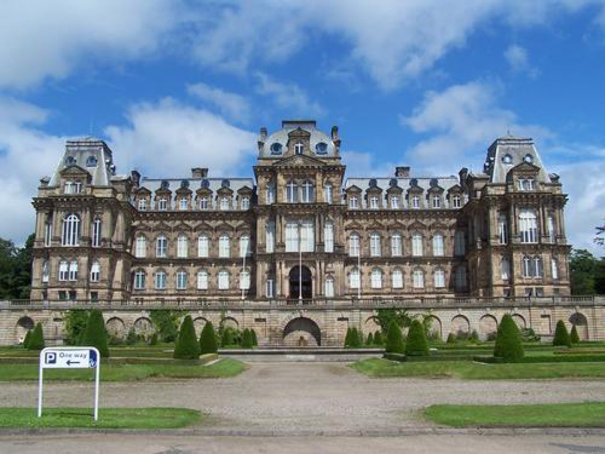 Bowes Museum Parks and Gardens (en)